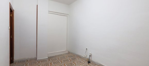 3 bedrooms Apartment in Sants-Montjuic, Spain No. 133362 16