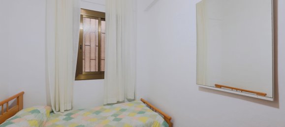 3 bedrooms Apartment in Sants-Montjuic, Spain No. 133362 38