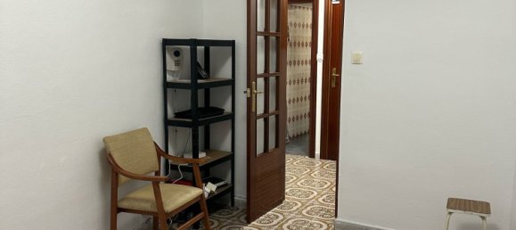 3 bedrooms Apartment in Sants-Montjuic, Spain No. 133362 4