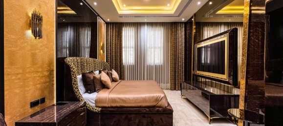 7 bedrooms Villa in Emirates Hills, UAE No. 3643 20