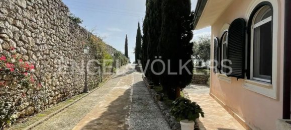 14-salle Villa à Gaeta, Italy No. 127363 4