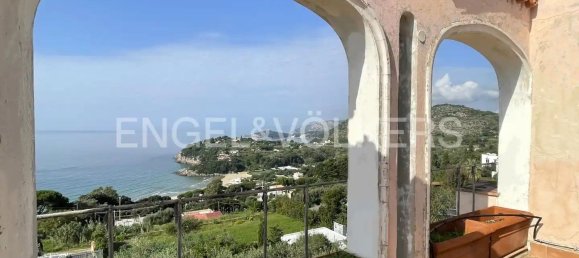 14-salle Villa à Gaeta, Italy No. 127363 2