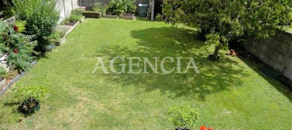 5 bedrooms House in Roissy-en-Brie, France No. 176724 2