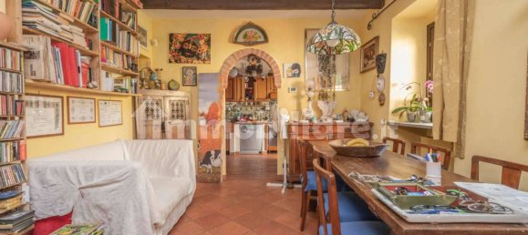 2 bedrooms House in Turin, Italy No. 350251 5