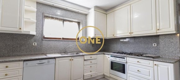 4 bedrooms House in Vila Nova de Famalicao, Portugal No. 150603 9