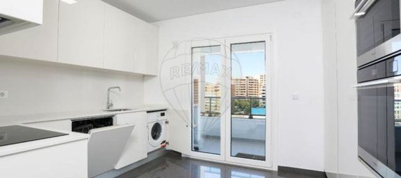 Квартира с 3 спальнями в Одивелаш, Португалия № 71805 29