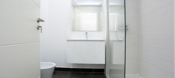 Квартира с 3 спальнями в Одивелаш, Португалия № 71805 2