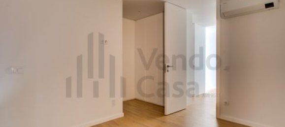 3 bedrooms Villa in Braga, Portugal No. 150830 2