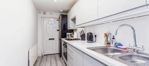 2 bedrooms Apartment in Croydon, United Kingdom No. 7939 8