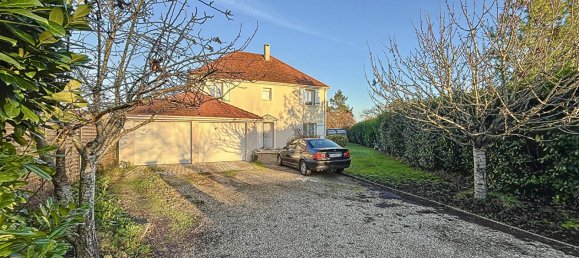 4 bedrooms House in Saint-Fargeau-Ponthierry, France No. 168814 2