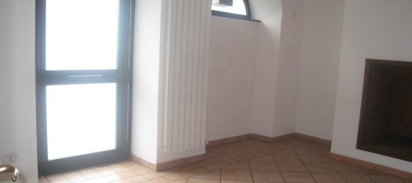 Apartamento de 3 habitaciónes en Montefiascone, Italy No. 128627 3