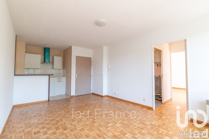 1 bedroom Apartment in Limay, France No. 280036