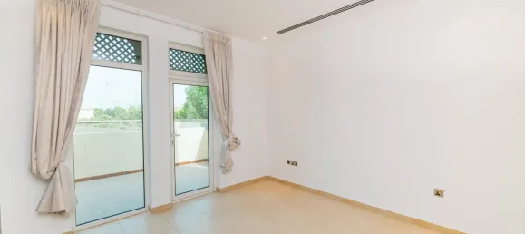 3 Schlafzimmer Villa in Jumeirah Park, UAE, Nr. 106154 10