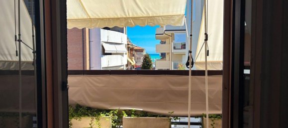 Apartamento de 3 dormitorios en Alba Adriatica, Italy No. 362383 13