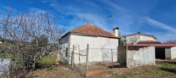 3 bedrooms House in Tondela, Portugal No. 157386 4