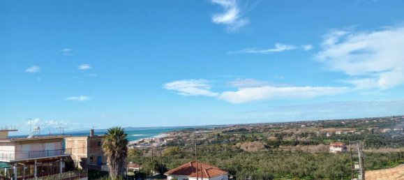 3 bedrooms Commercial property in Pyrgos, Greece No. 2495 4