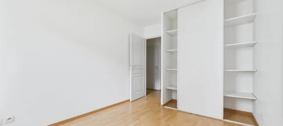 2 bedrooms Apartment in Nantes, France No. 335365 12