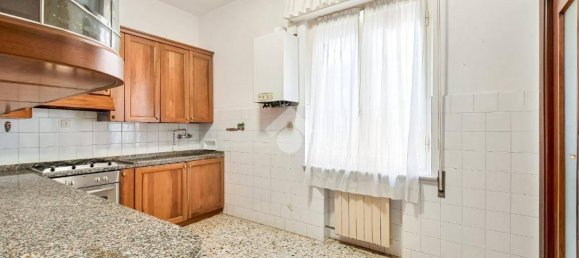 2 غرف نوم شقة في La Spezia, Italy رقم 145057 16