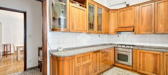 2 غرف نوم شقة في La Spezia, Italy رقم 145057 3