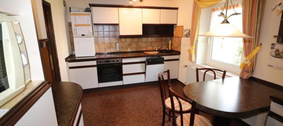 13 rooms Building in Hof, Germany No. 267727 16