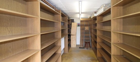 13 rooms Building in Hof, Germany No. 267727 20