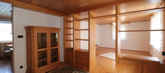 13 rooms Building in Hof, Germany No. 267727 8