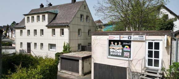 13 rooms Building in Hof, Germany No. 267727 3