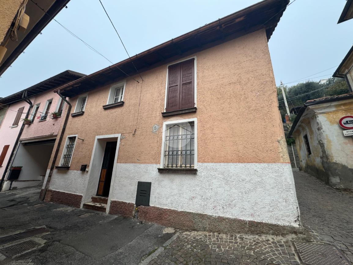 2 rooms House in Gussago, Italy No. 169897