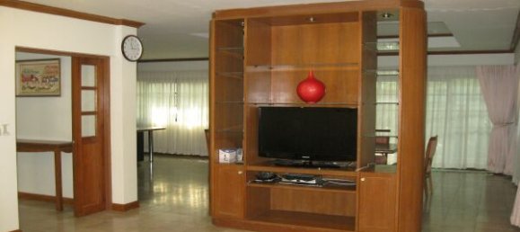 Villa de 3 dormitorios en Tay Ho, Vietnam No. 5768 12