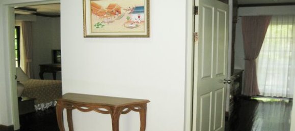 Villa de 3 dormitorios en Tay Ho, Vietnam No. 5768 7