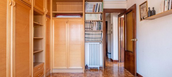4 bedrooms Apartment in Zaragoza, Spain No. 151643 6