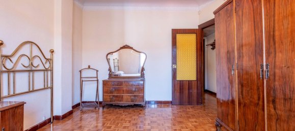 4 bedrooms Apartment in Zaragoza, Spain No. 151643 13