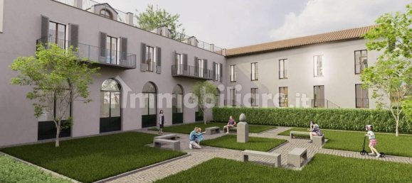 268m² Office in Chivasso, Italy No. 318476 9