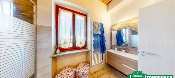 4 Schlafzimmer Haus in Alessandria, Italy, Nr. 157219 21