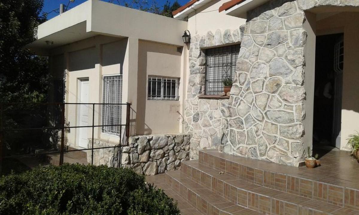 2 bedrooms House in Cordoba, Argentina No. 20997