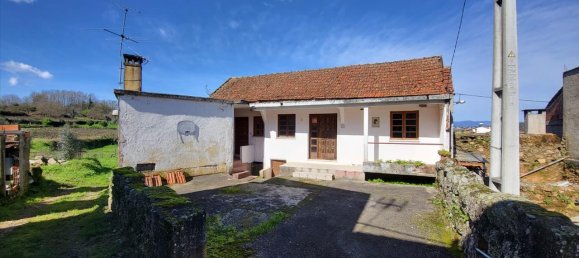 2 bedrooms House in Pinheiro de Azere, Portugal No. 178612 3