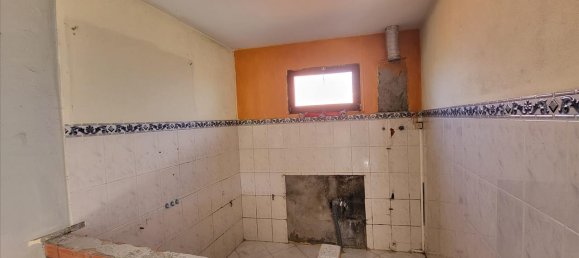 2 bedrooms House in Pinheiro de Azere, Portugal No. 178612 7