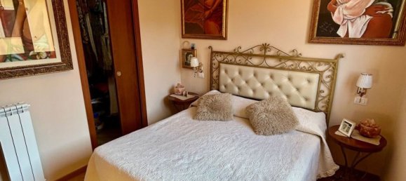 5 bedrooms House in Todi, Italy No. 358335 20