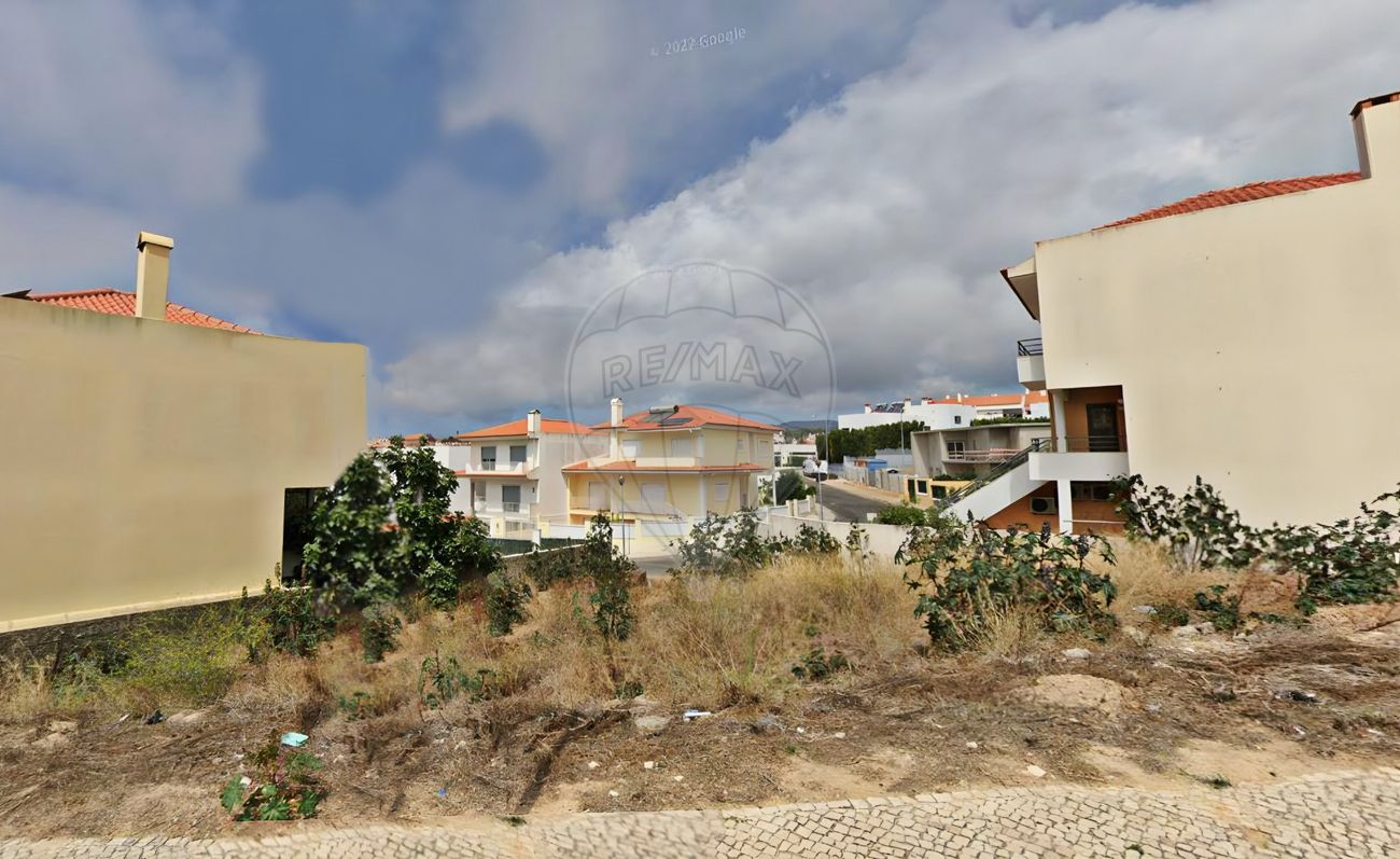  Land in Cascais, Portugal No. 127214