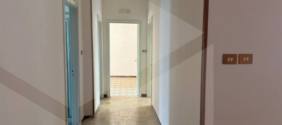 4-Zimmer Wohnung in Nola, Italy, Nr. 26421 12