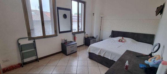 3-salle Appartement à Limbiate, Italy No. 152009 4