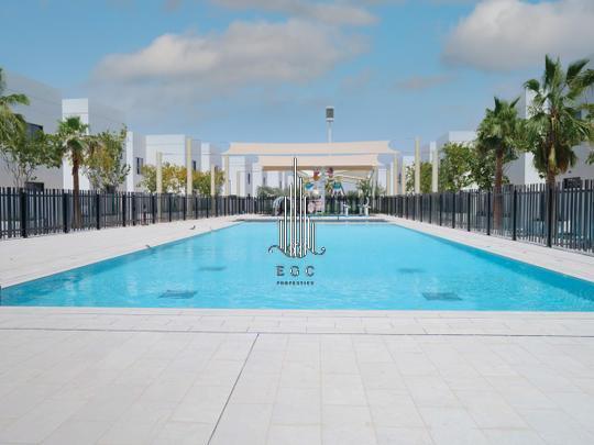 3 bedrooms Townhouse in Yas Island, UAE No. 38597