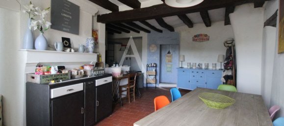 2 bedrooms House in Loir-et-Cher, France No. 265576 4