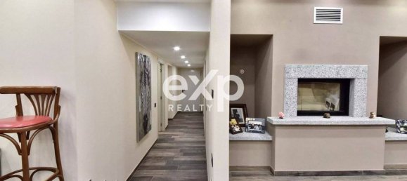 3 Schlafzimmer Villa in Lazzate, Italy, Nr. 152063 46