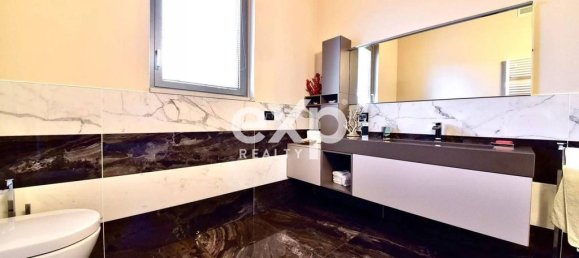 3 Schlafzimmer Villa in Lazzate, Italy, Nr. 152063 38