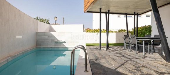 4 bedrooms Townhouse in Huetor Vega, Spain No. 153445 2