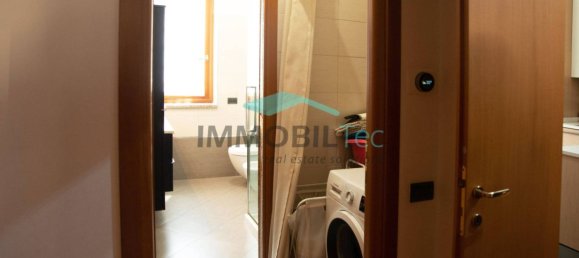 Apartamento de 3 dormitorios en Saronno, Italy No. 341516 27