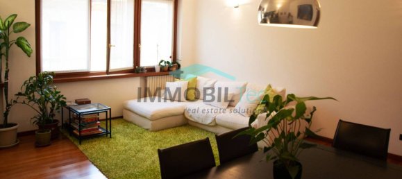 Apartamento de 3 dormitorios en Saronno, Italy No. 341516 6