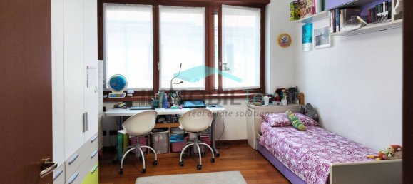 Apartamento de 3 dormitorios en Saronno, Italy No. 341516 21