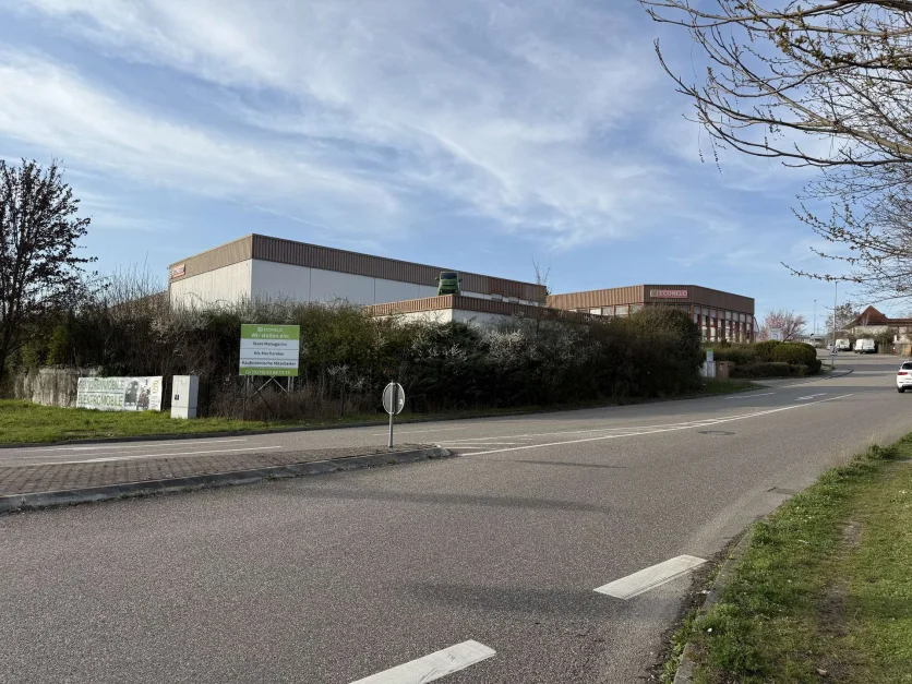 Lagerhaus in Heilbronn, Germany 3198m², Nr. 360456